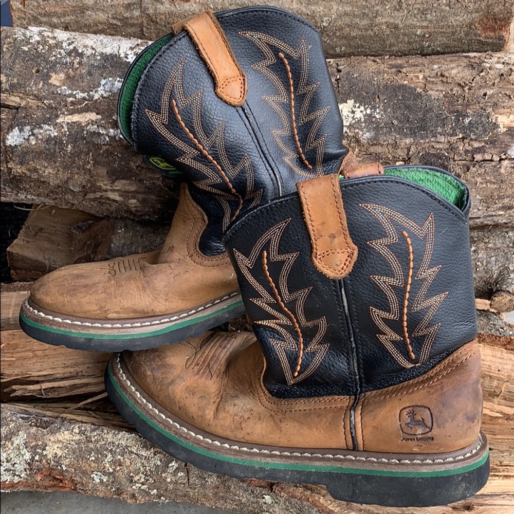 John Deere Boots Youth Size 5 1/2M.